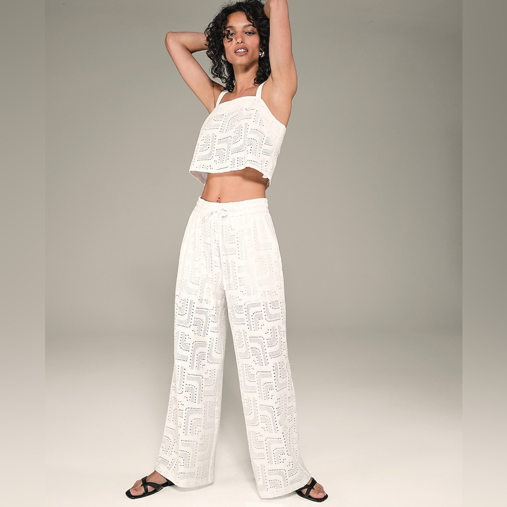 NWT Express High Waisted Jacquard Pull On Wide Leg Pants